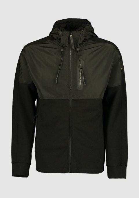 Eine schwarze Jacke mit Kapuze und Reißverschluss. Eine schwarze Jacke mit Kapuze und Reißverschluss.