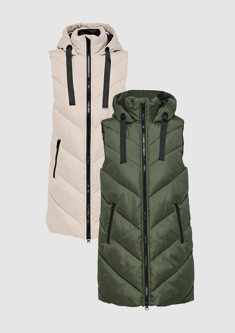 Zwei gesteppte Westen in Beige und Olivgrün mit Kapuze. Zwei gesteppte Westen in Beige und Olivgrün mit Kapuze.