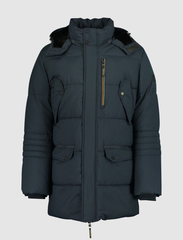 Eine dunkelblaue Winterjacke mit Taschen und einem hohen Kragen. Eine dunkelblaue Winterjacke mit Taschen und einem hohen Kragen.