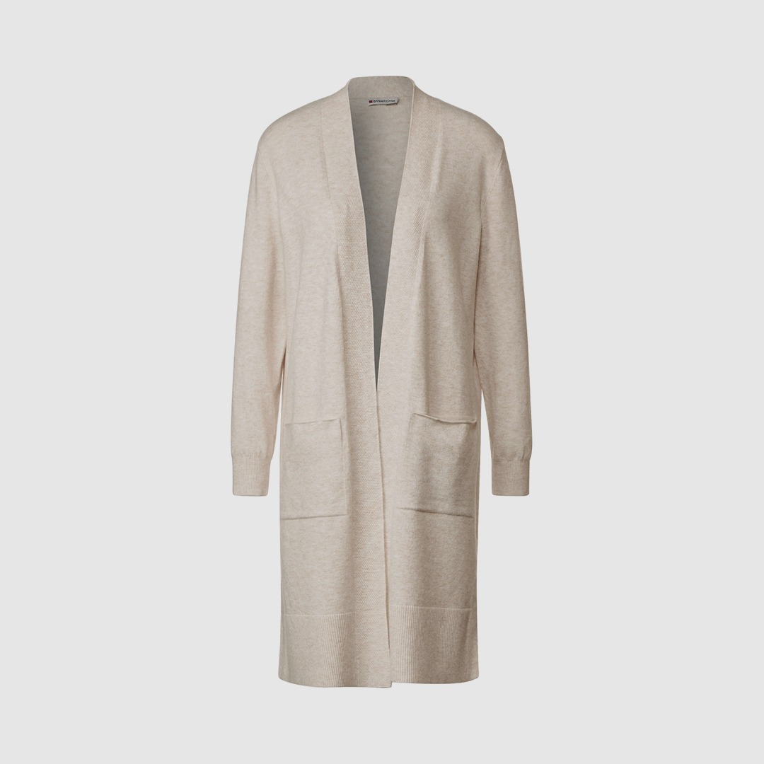 Beige Strickjacke mit langen Ärmeln und zwei Taschen. Beige Strickjacke mit langen Ärmeln und zwei Taschen.