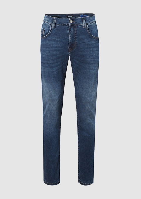 Eine blaue Jeanshose mit schmaler Passform.