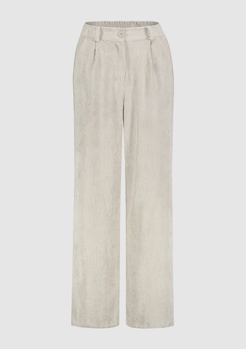 Helle, elegante Hose aus Cordstoff mit weitem Schnitt. Helle, elegante Hose aus Cordstoff mit weitem Schnitt.