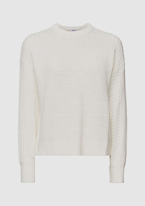 Ein weißer Pullover mit strukturiertem Muster und Rundhalsausschnitt. Ein weißer Pullover mit strukturiertem Muster und Rundhalsausschnitt.