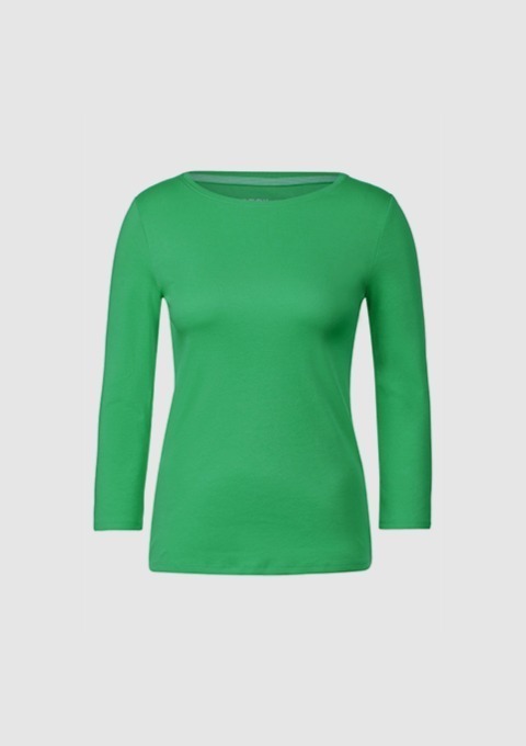 Ein grünes Langarmshirt.