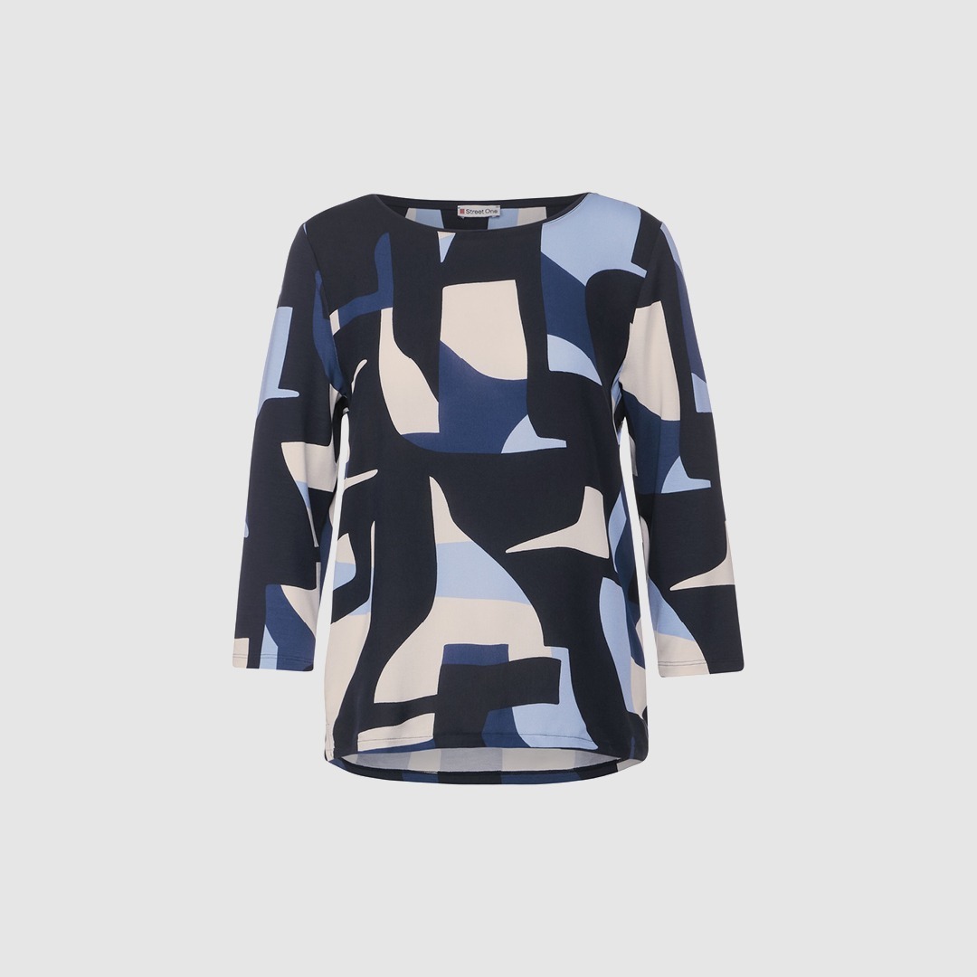 Ein langärmliges Shirt mit geometrischem Muster in Blau- und Cremetönen. Ein langärmliges Shirt mit geometrischem Muster in Blau- und Cremetönen.