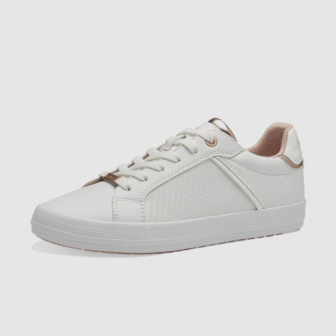 Ein weißer Sneaker mit rosefarbenen Akzenten und einem synthetischen Obermaterial. Ein weißer Sneaker mit rosefarbenen Akzenten und einem synthetischen Obermaterial.