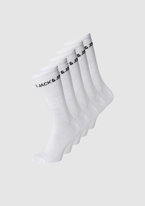 Fünf Paar weiße Socken mit schwarzem Schriftzug. Fünf Paar weiße Socken mit schwarzem Schriftzug.
