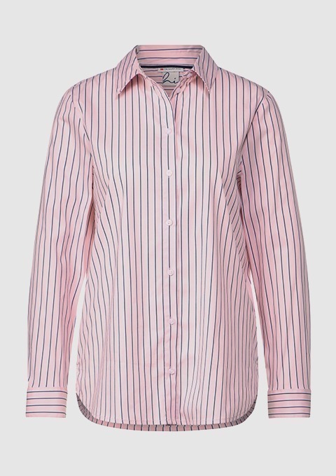 Rosa gestreifte Bluse mit Knopfleiste und langen Ärmeln. Rosa gestreifte Bluse mit Knopfleiste und langen Ärmeln.
