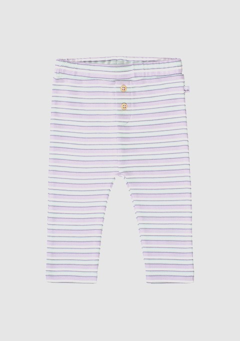 Gestreifte Babyhose in lila und weiß mit zwei Knöpfen.