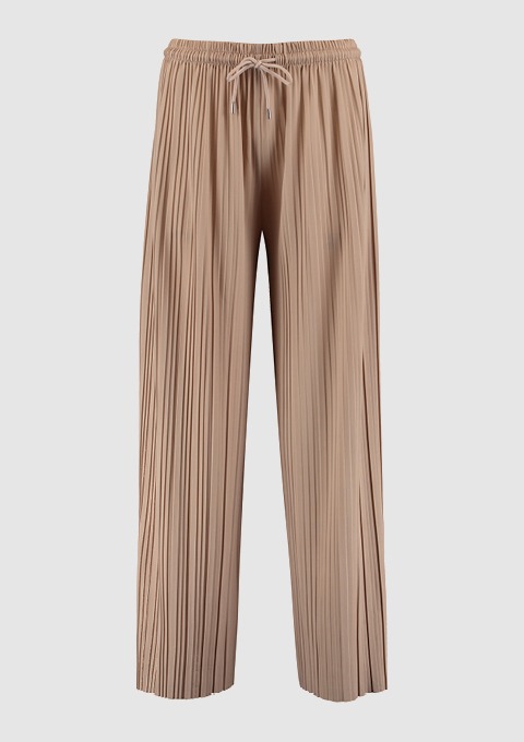 Beige Plissé-Hosen mit elastischem Bund. Beige Plissé-Hosen mit elastischem Bund.