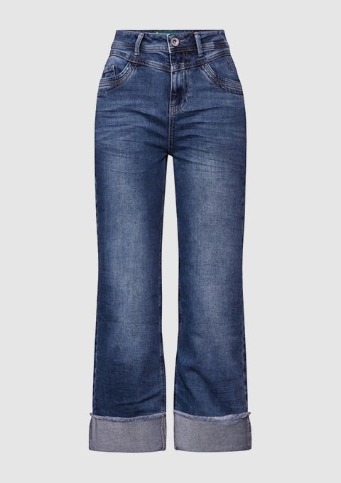 Jeanshose in Dunkelblau mit weitem Bein und umgeschlagenem Saum. Jeanshose in Dunkelblau mit weitem Bein und umgeschlagenem Saum.