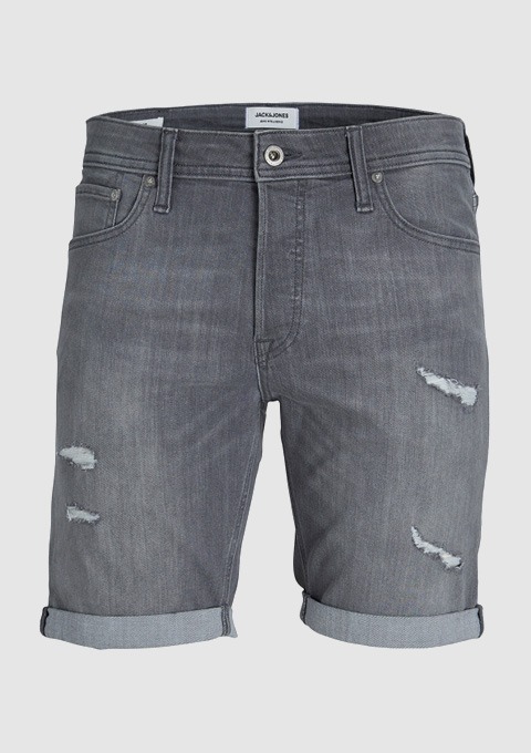 Graue Jeansshorts mit abgeschnittenen Säumen und Rissen.