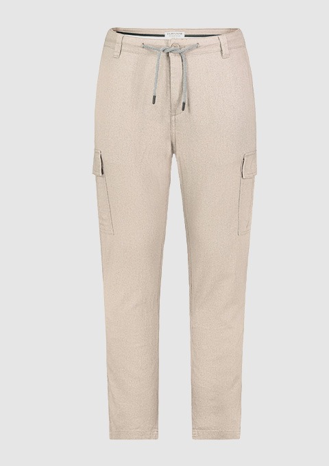 Beige Cargo-Hose mit Gummizug und seitlichen Taschen. Beige Cargo-Hose mit Gummizug und seitlichen Taschen.