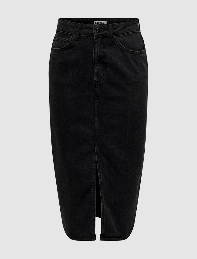 Schwarzer Jeansrock mit einem Schlitz vorne.