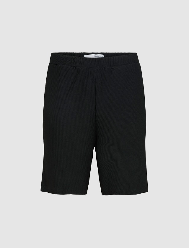 Schwarze Shorts mit elastischem Bund und Rippstruktur. Schwarze Shorts mit elastischem Bund und Rippstruktur.