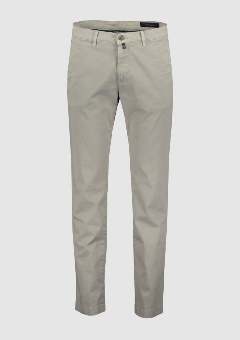 Beige Herrenhose aus Baumwolle. Beige Herrenhose aus Baumwolle.