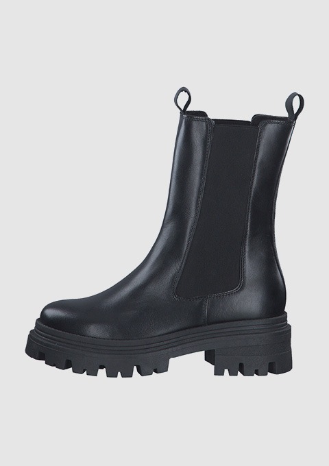 Schwarze Chelsea-Boots mit dickem, rutschfestem Profil.