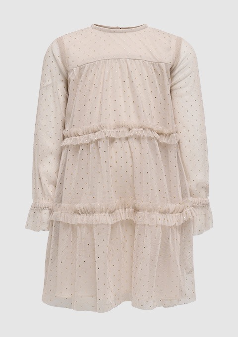 Ein beiges Kleid mit langen Ärmeln und Rüschendetails, verziert mit goldenen Punkten.