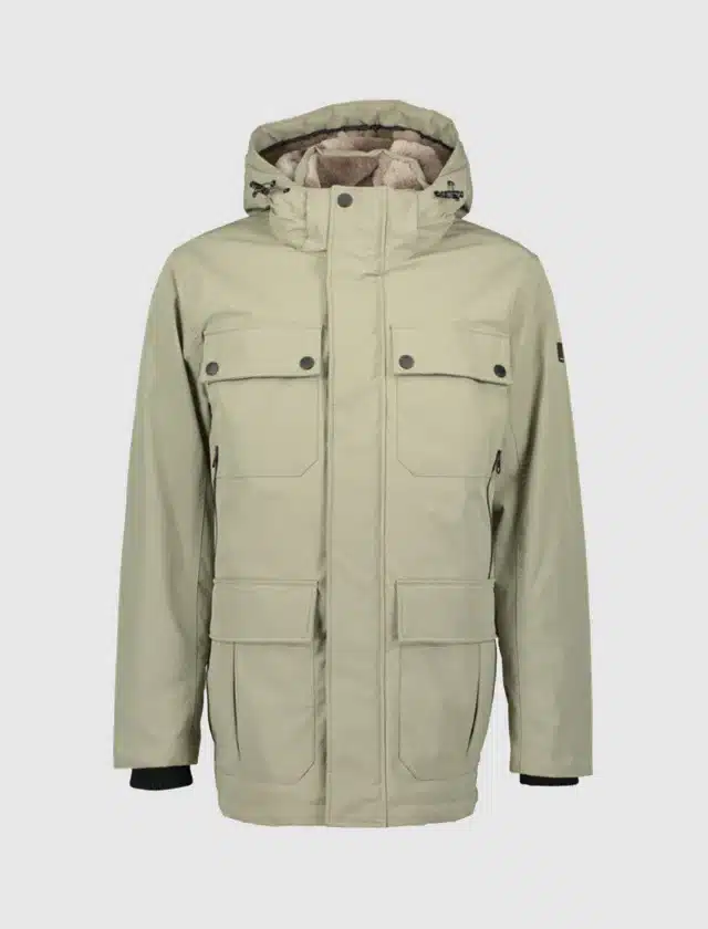 mpr-2026-10_50p_jacke_lp_09_640 x 840